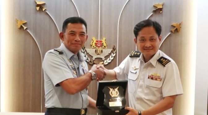 TNI AU dan RSAF Jajaki Pelatihan Pilot UAV dan ‘Air Refueling’